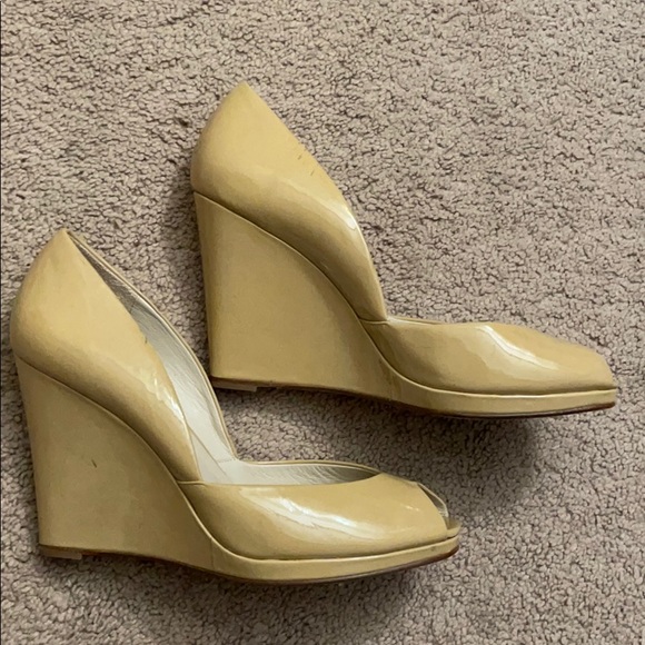 Michael Kors nude wedge heels - Picture 3 of 6